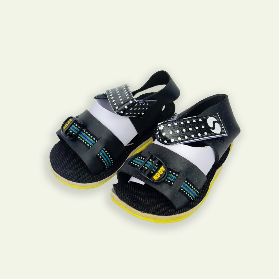 Boys Stylish Sandals Yellow & Black Color
