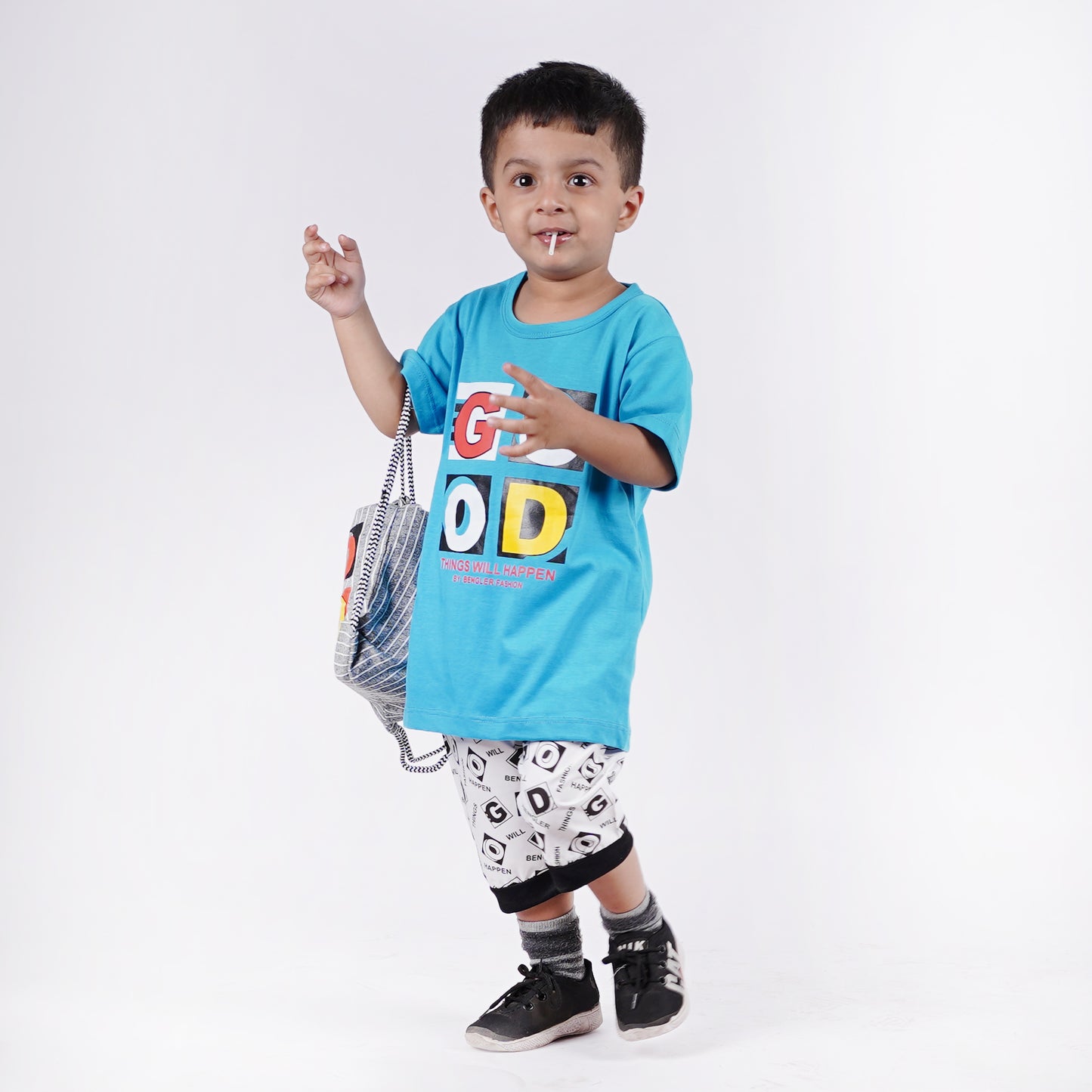 Boys Cute Good Suit with Free Bag