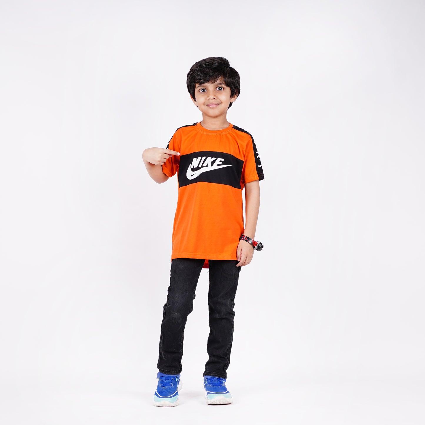 Boys Nike Logo Design Tshirt
