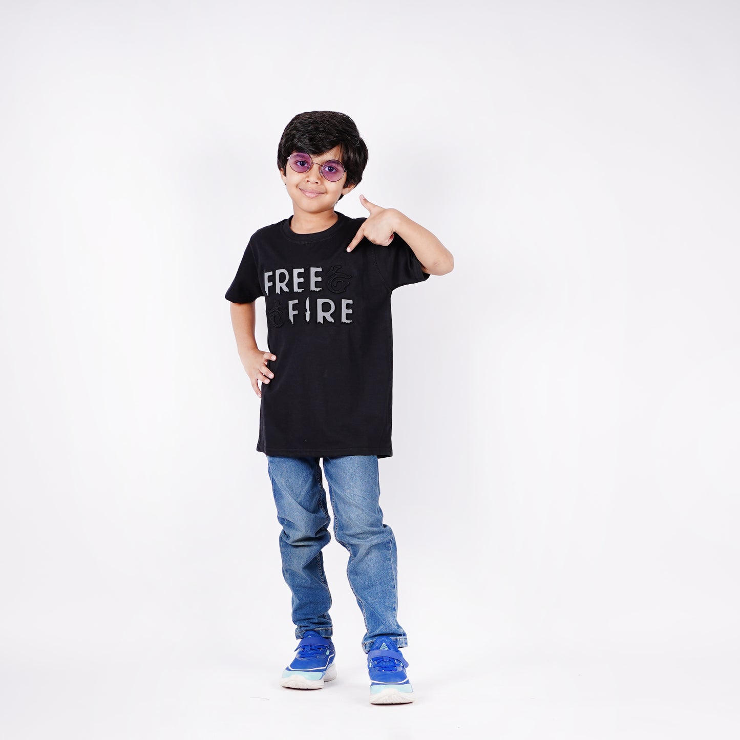 Boys Free Fire Logo Design Tshirt